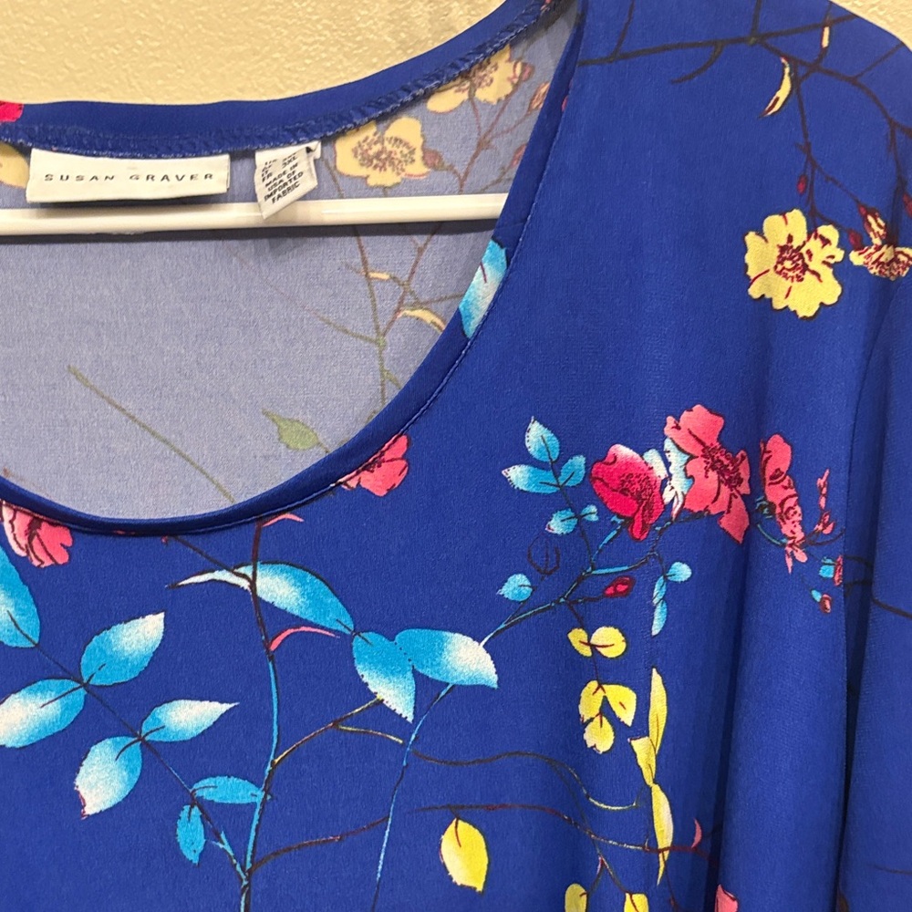 Susan Graver Blue Floral Blouse - Picture 3 of 4